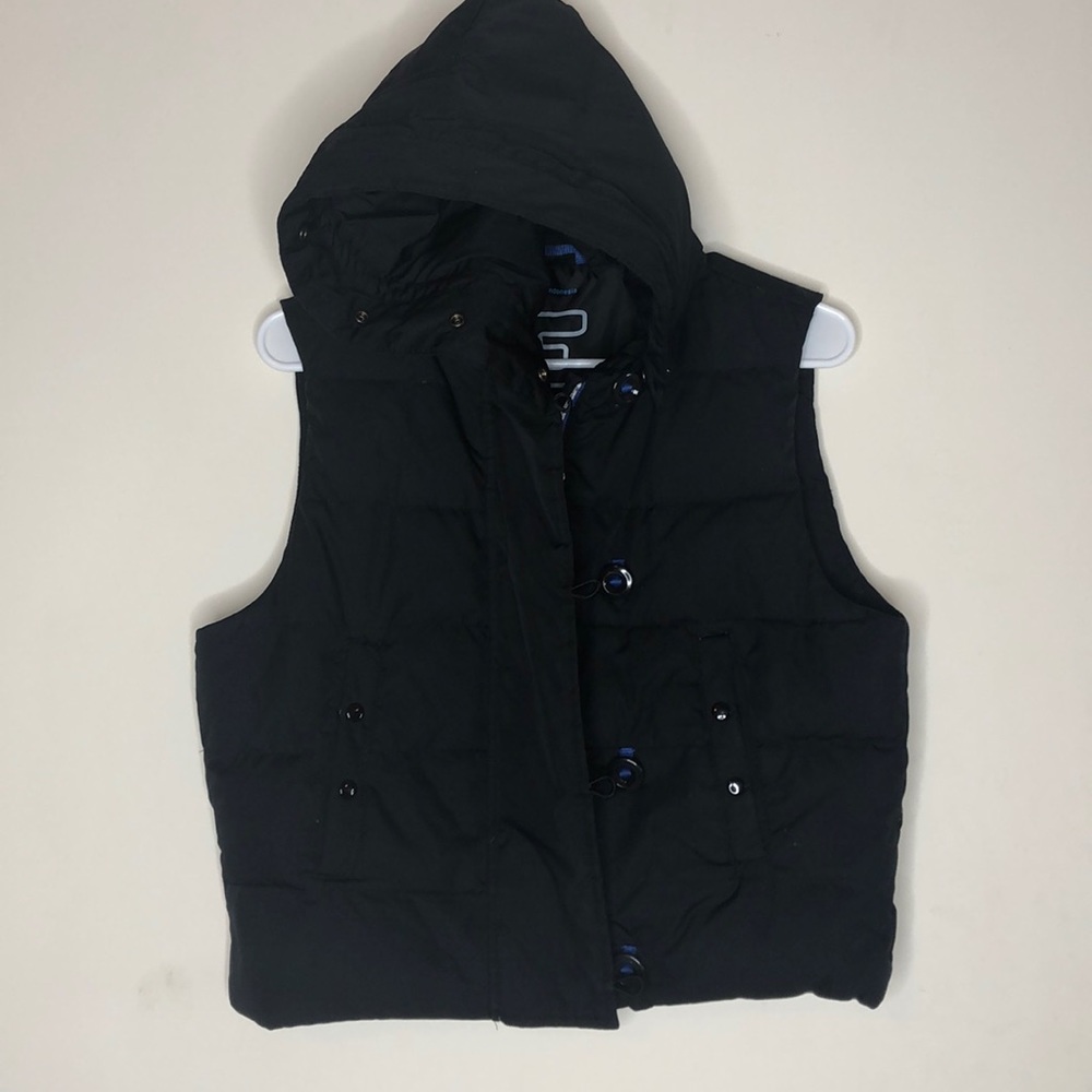 Gap Down Hooded Puffy Vest
